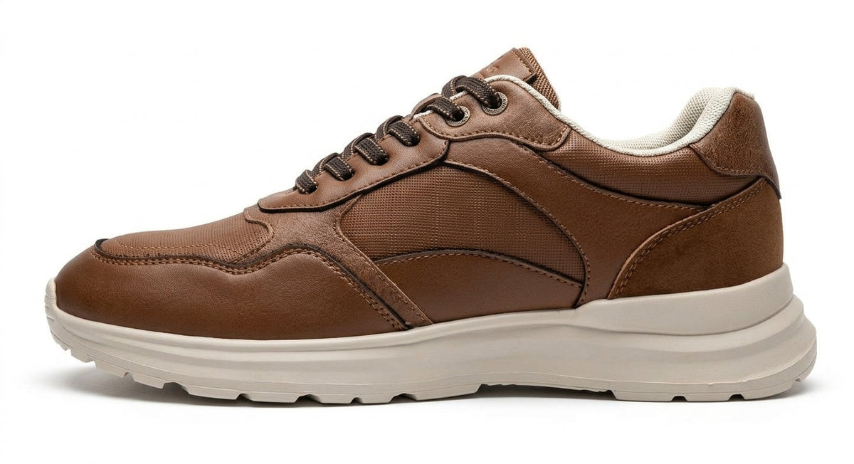 Zapatillas Casual Hombre XTI Marrón Camel con Suela Confort